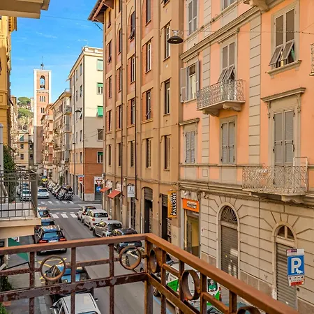 Guest house Redamare In The Center Of The